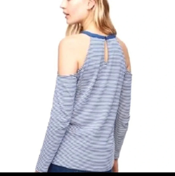 LOFT cold shoulder striped top size M - Picture 9 of 9